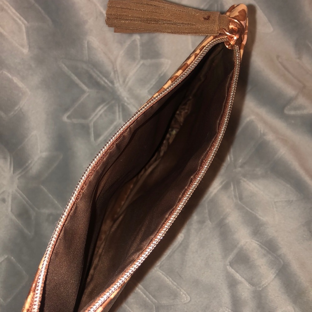 makeup bag - Picture 2 of 2
